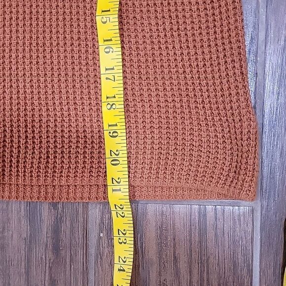 Splendid Waffle knit cowl neck sweater. - Picture 6 of 8